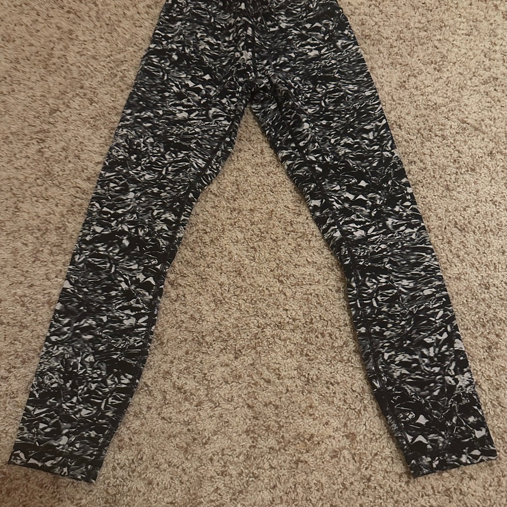 Lululemon Athletica Monochrome Patterned Leggings